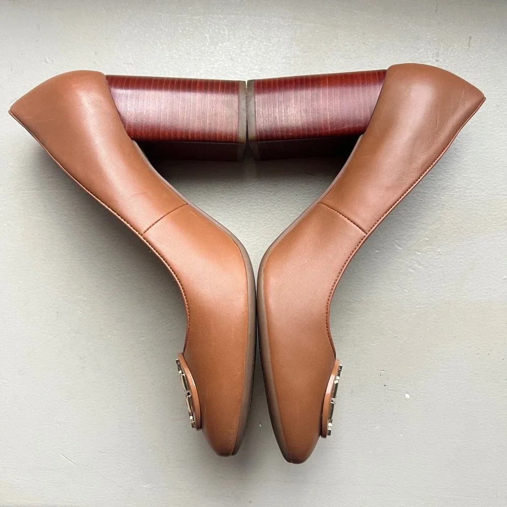 Tory Burch Janey Women 10.5 Tan Brown Leather Block Wood‎ Grain Heel Logo Pump